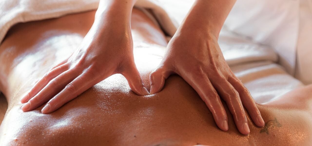 Como a massagem pode contribuir para reduzir ansiedade e estresse?