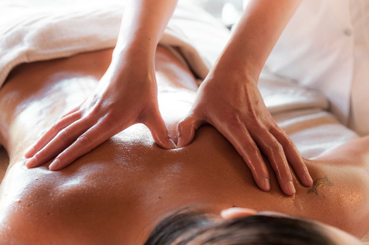 Como a massagem pode contribuir para reduzir ansiedade e estresse?